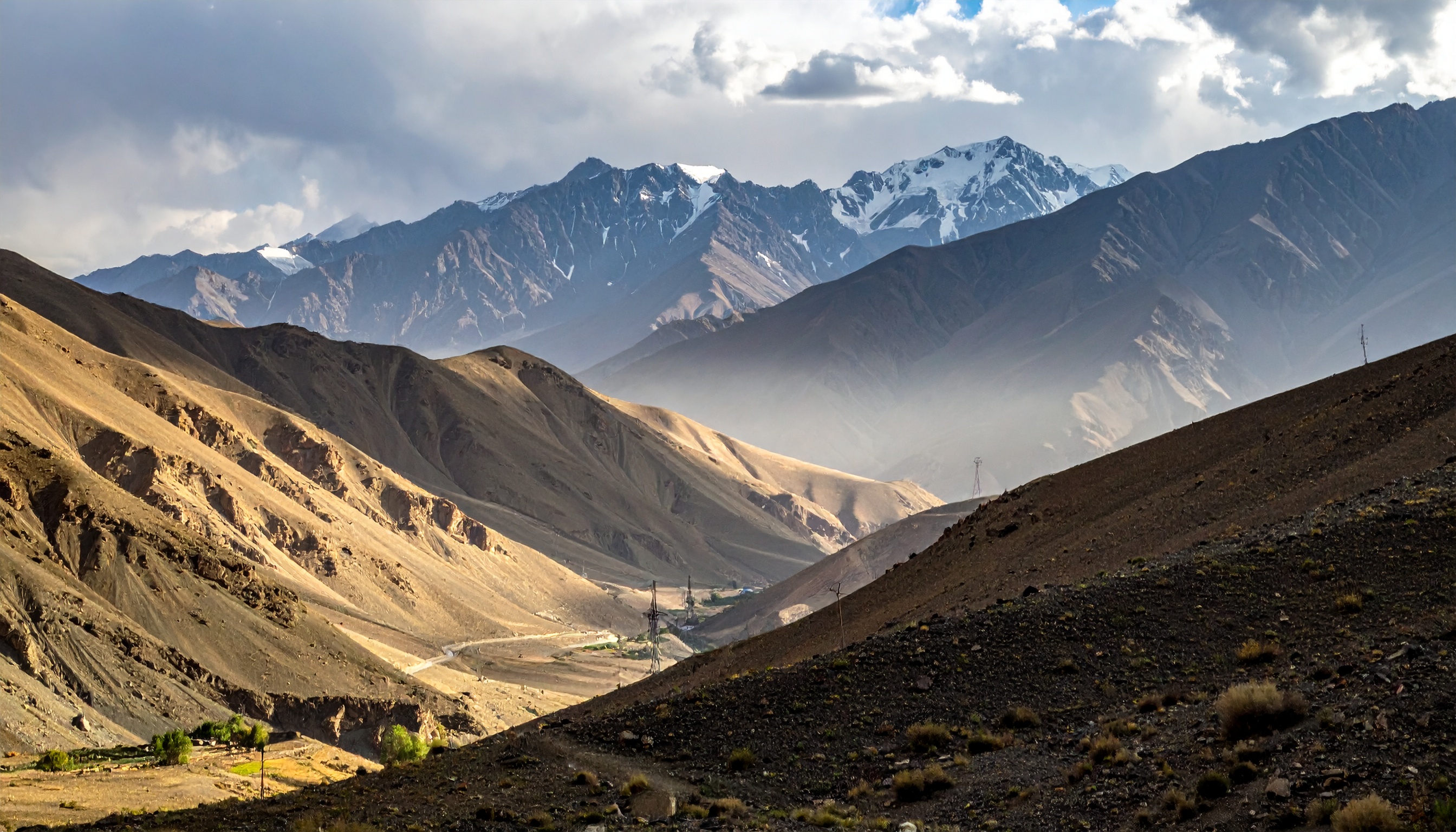 タリバン暫定政権、トルコ・イスタンブールで和平決裂を表明、停戦は維持