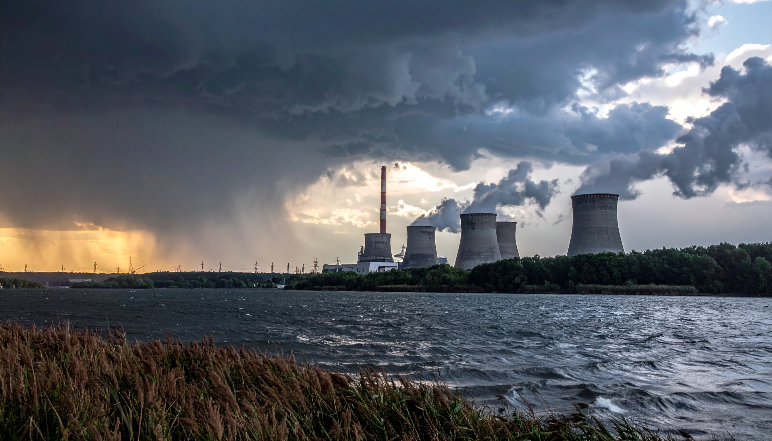 ウクライナNABUが7人起訴、国営原子力企業絡みで約1億ドル不正循環判明