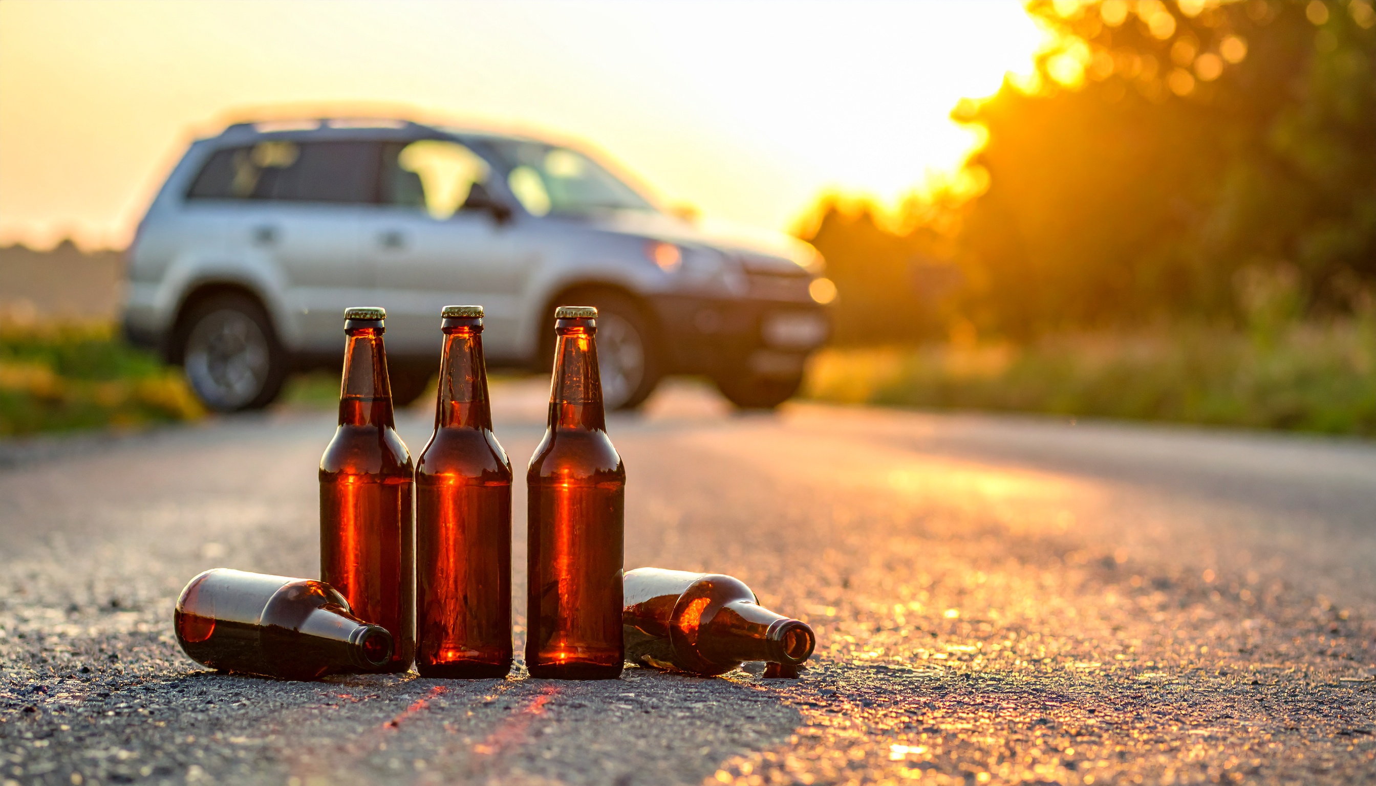 中国籍の鄧洪鵬被告を下校中の男児4人はね逃走で懲役2年6カ月、執行猶予4年判決