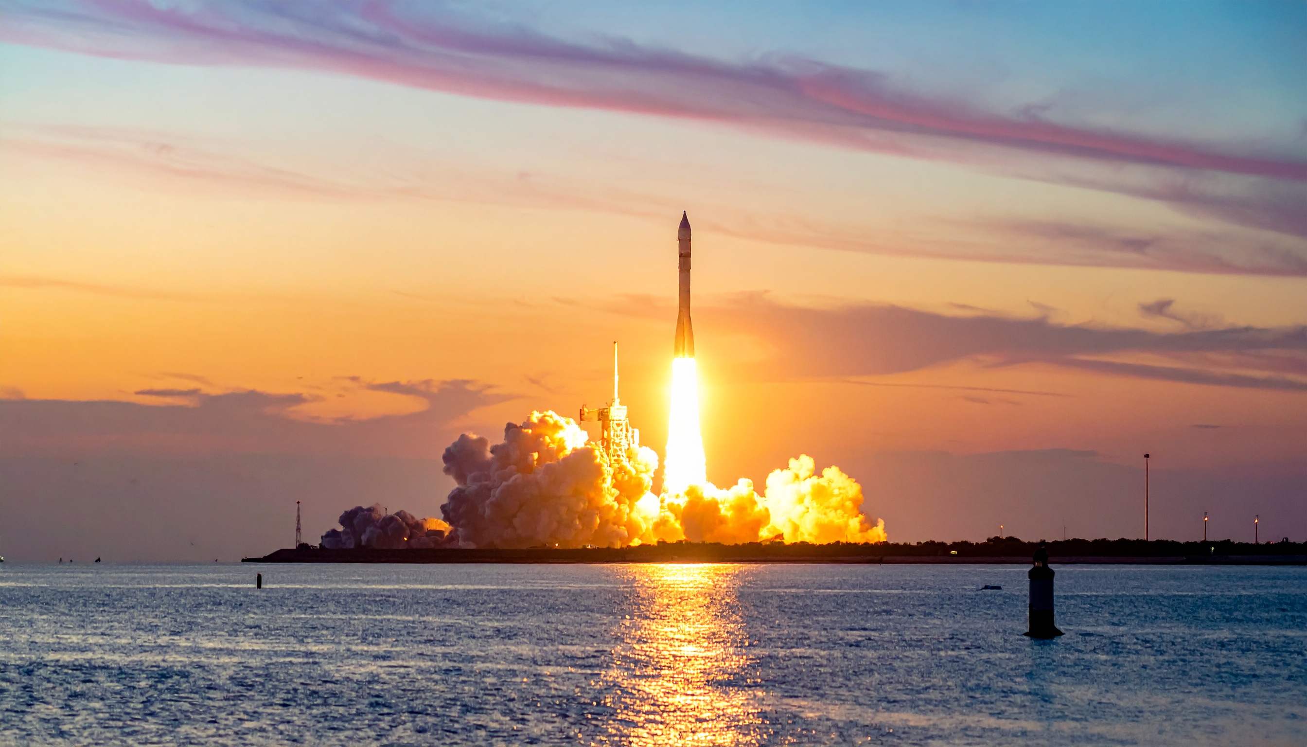 米ブルー・オリジン打ち上げでNASA火星探査機2機を軌道投入、1段回収成功