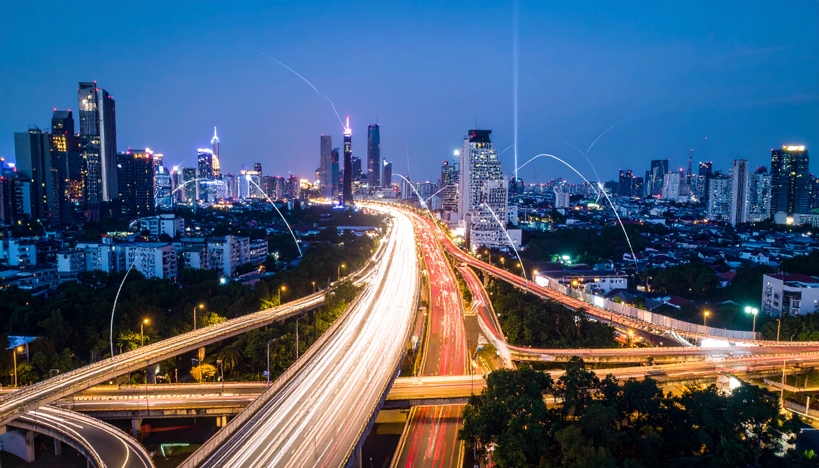 クアルコムCEOが6GをAIの文脈基盤と位置付け、端末体験を組み替える