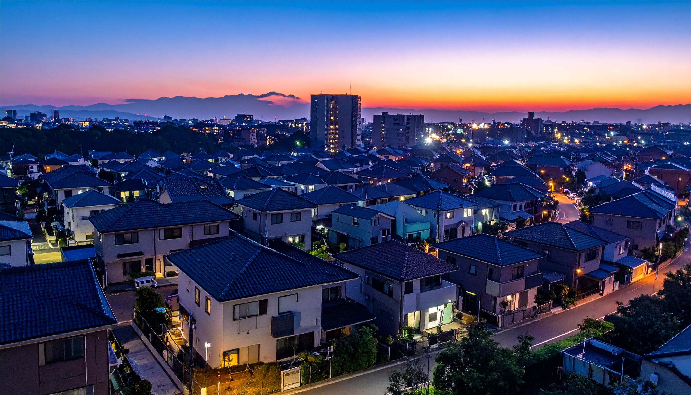 埼玉県熊谷市で窓割り連続侵入、8軒から約410万円盗まれる