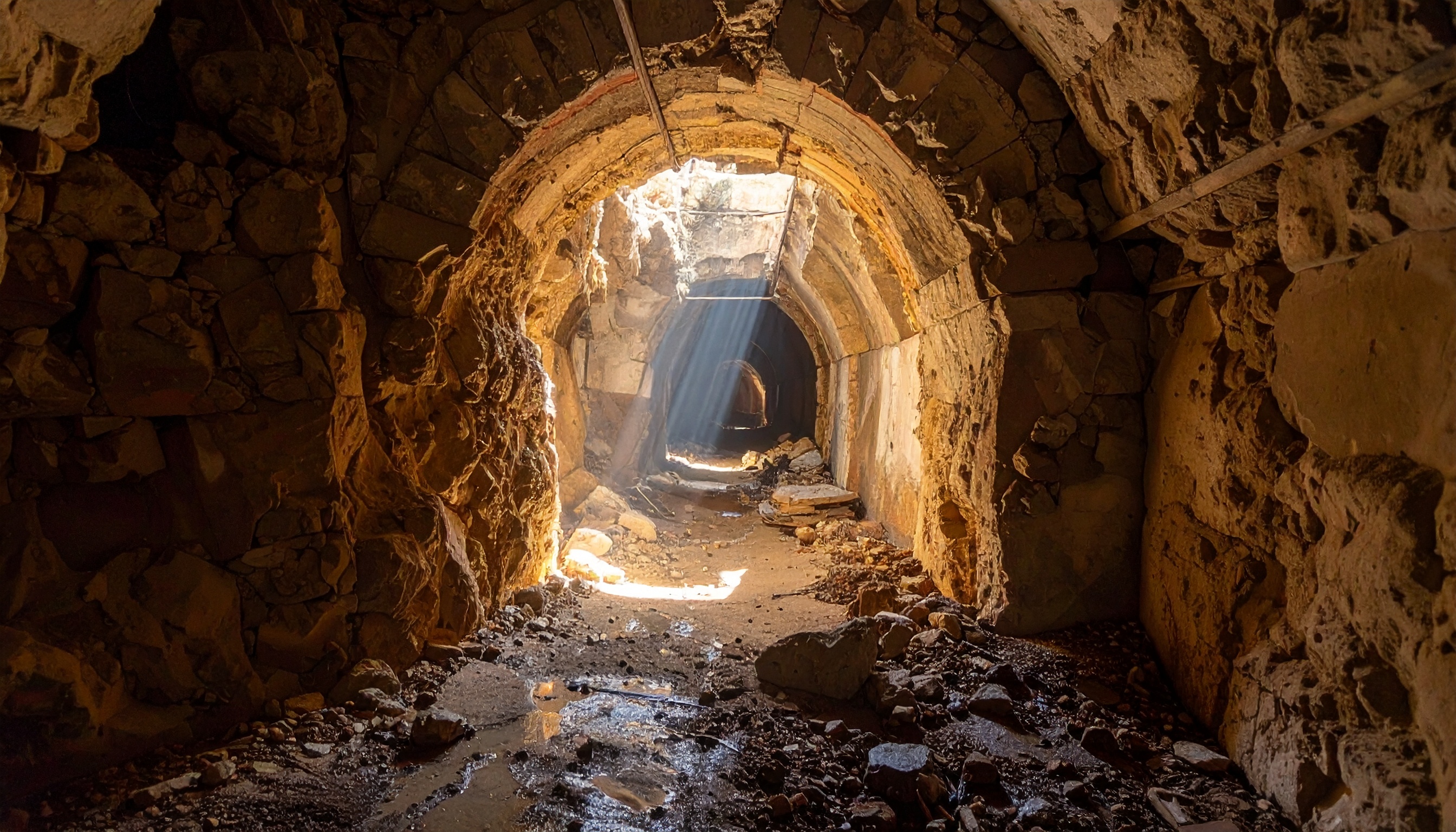 ガザ地区ラファの袋小路で膠着、イスラエルが通行拒否、ハマスは降伏否定