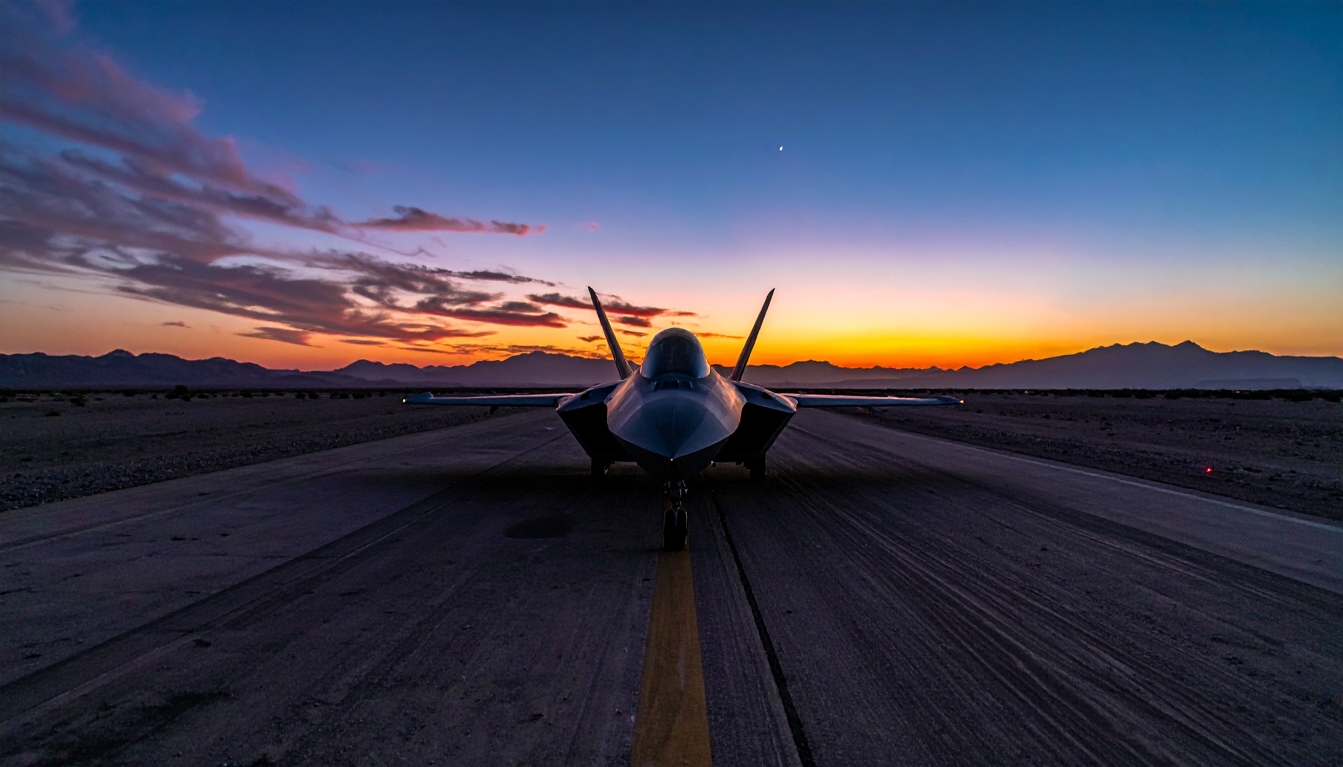 トランプ米大統領 サウジアラビアにF35売却示唆、米議会とイスラエルが反発