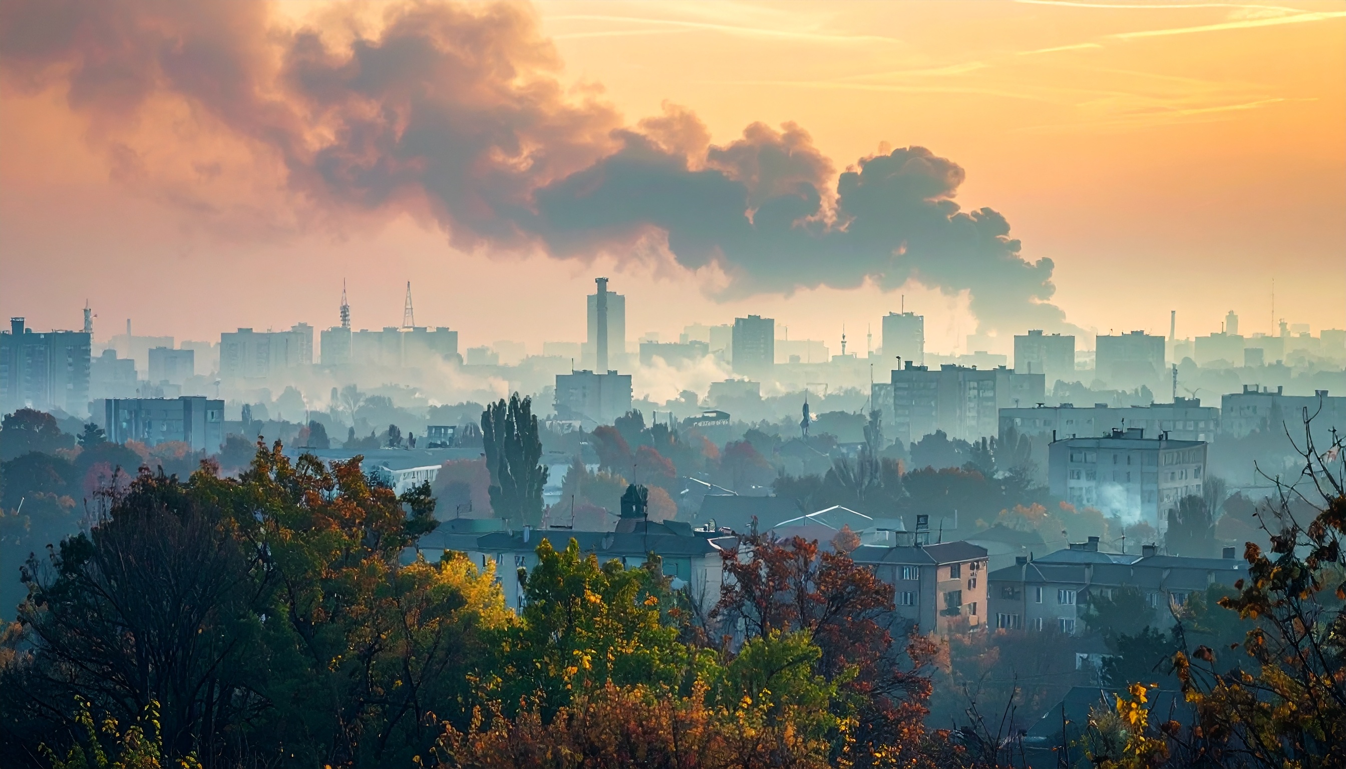 ウクライナ・ゼレンスキー大統領 米陸軍長官と握手、和平案に領土放棄の懸念