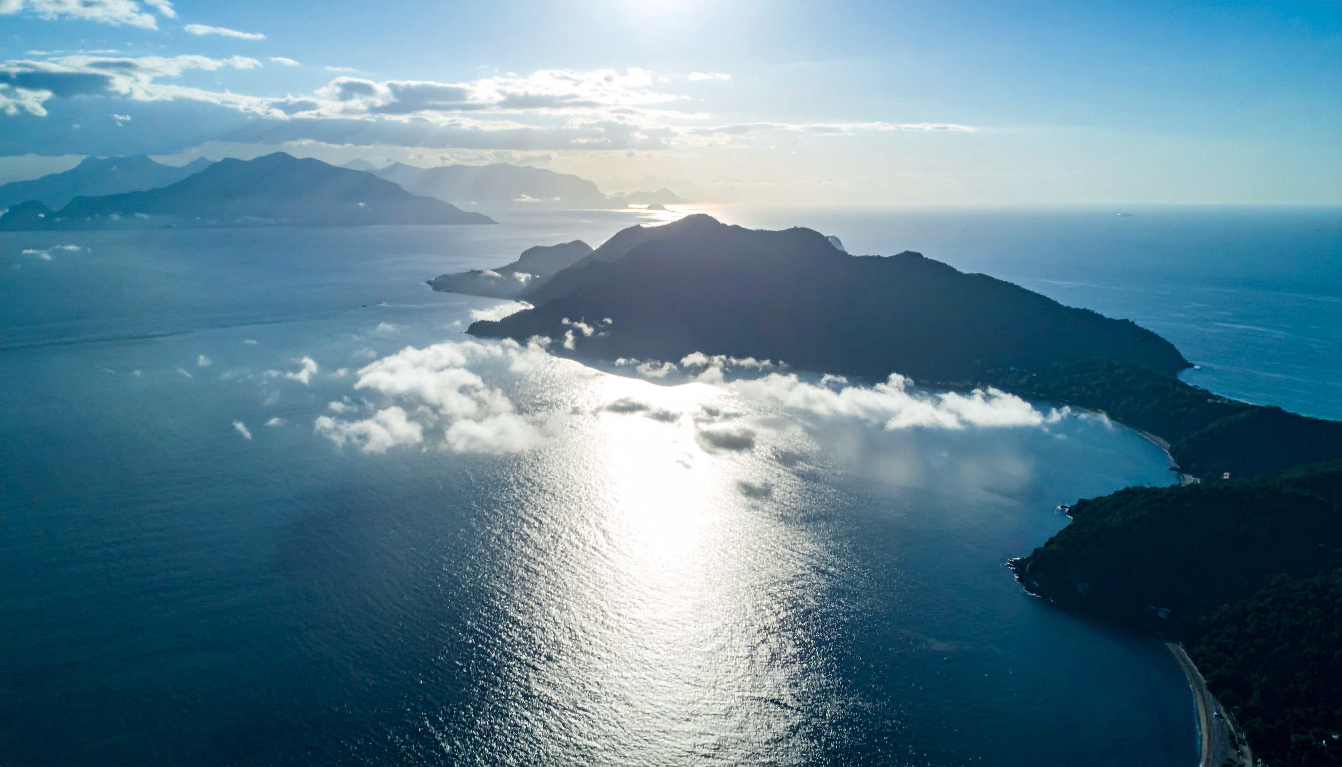 小泉進次郎防衛相 沖縄県与那国町でミサイル部隊配備の理解を要請