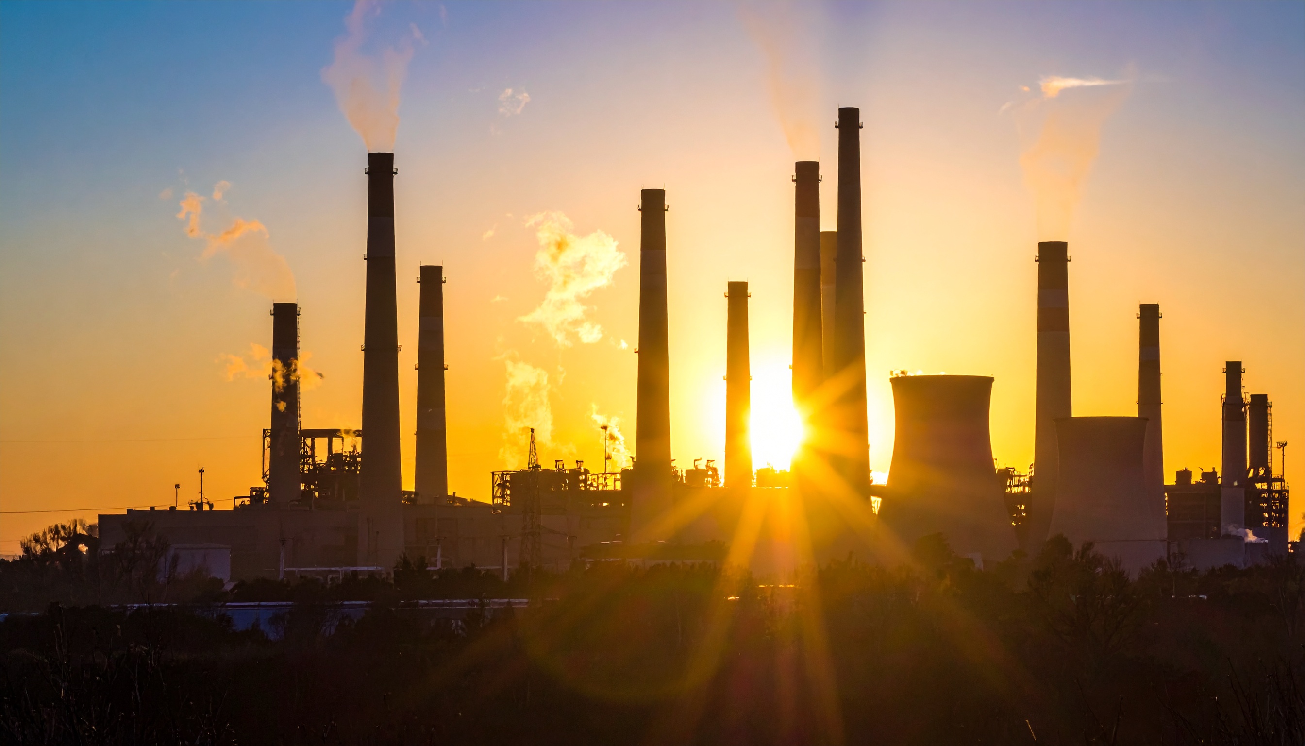 政府 設備投資促進税制で法人税直接控除、即時償却で工場や研究拠点を確保