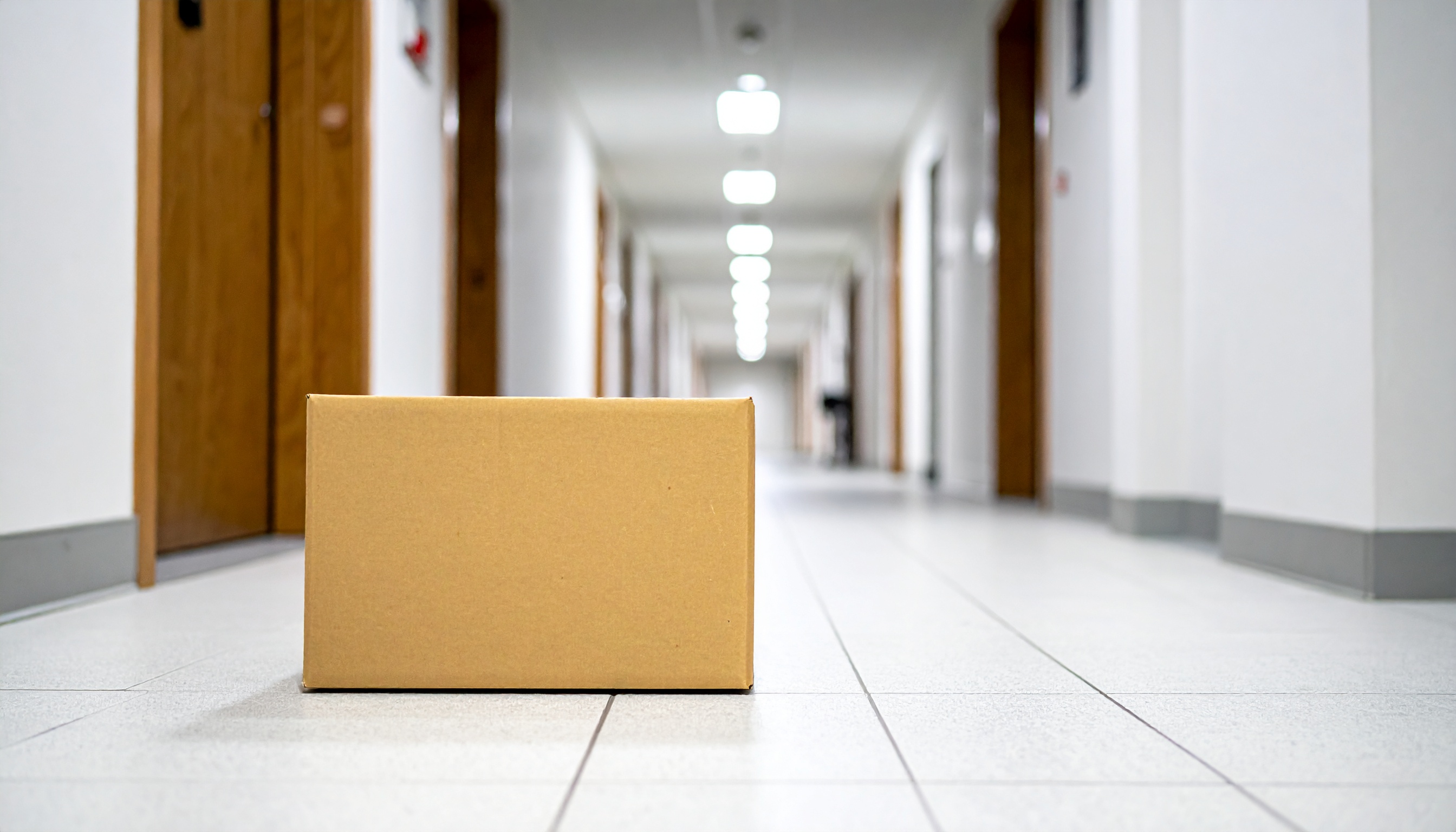 国土交通省が宅配の置き配を標準化 再配達削減で2030年維持