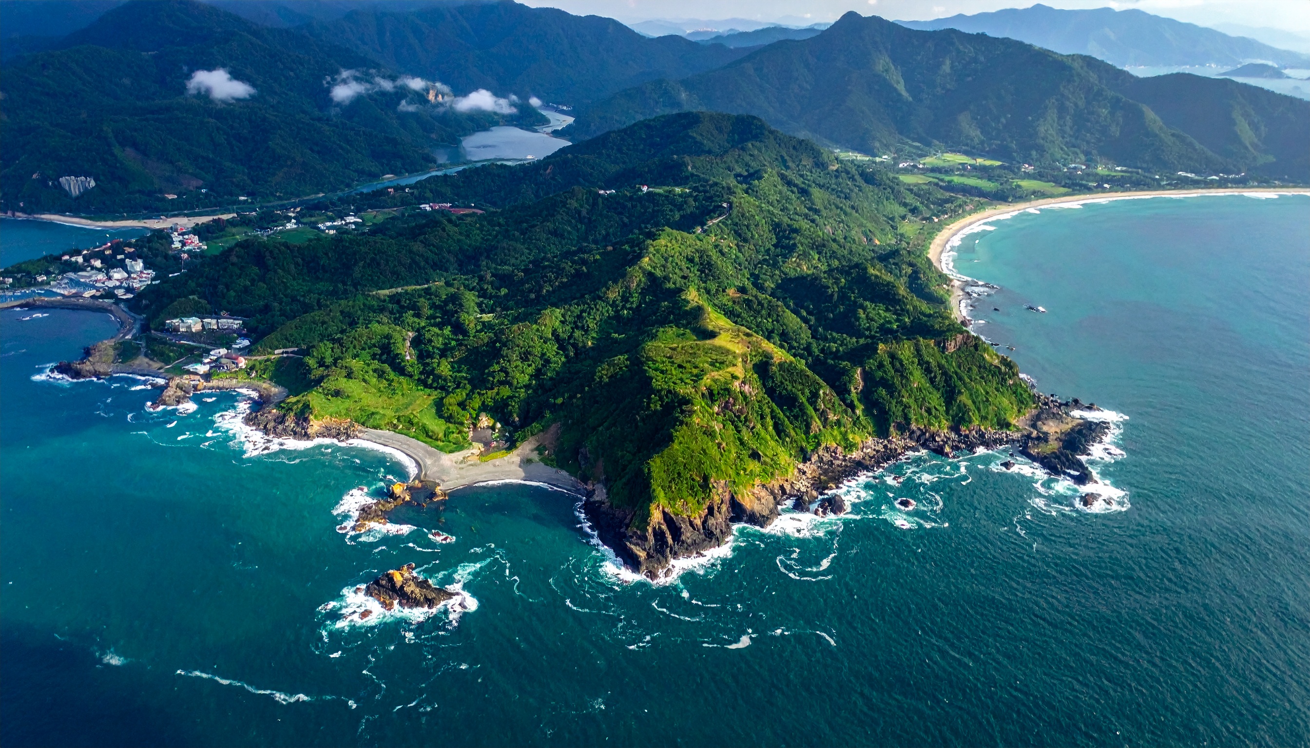 トランプ米大統領 台湾との公式接触指針を定期見直し義務化 日本の備えにも影響