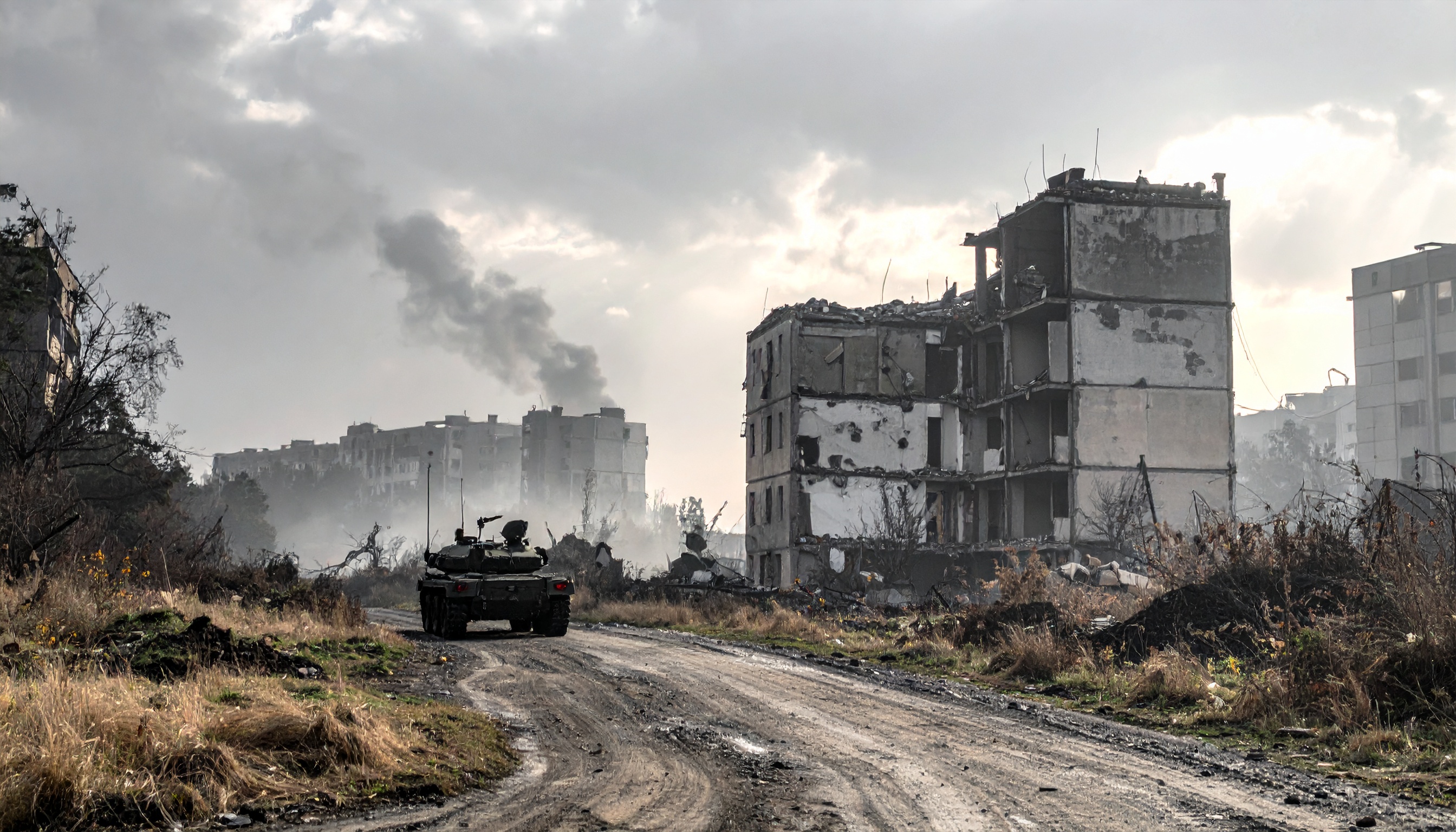 ウクライナ・ドネツク州ポクロウシク ロシアが掌握を宣言、ウクライナ軍抵抗続く