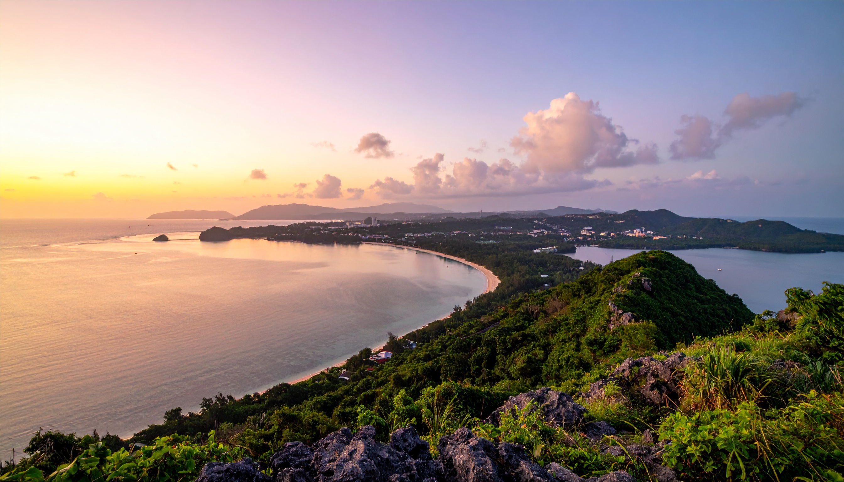 沖縄県の玉城デニー知事「沖縄は日本の一つの県だ」と再表明、日中外交の前提を強調