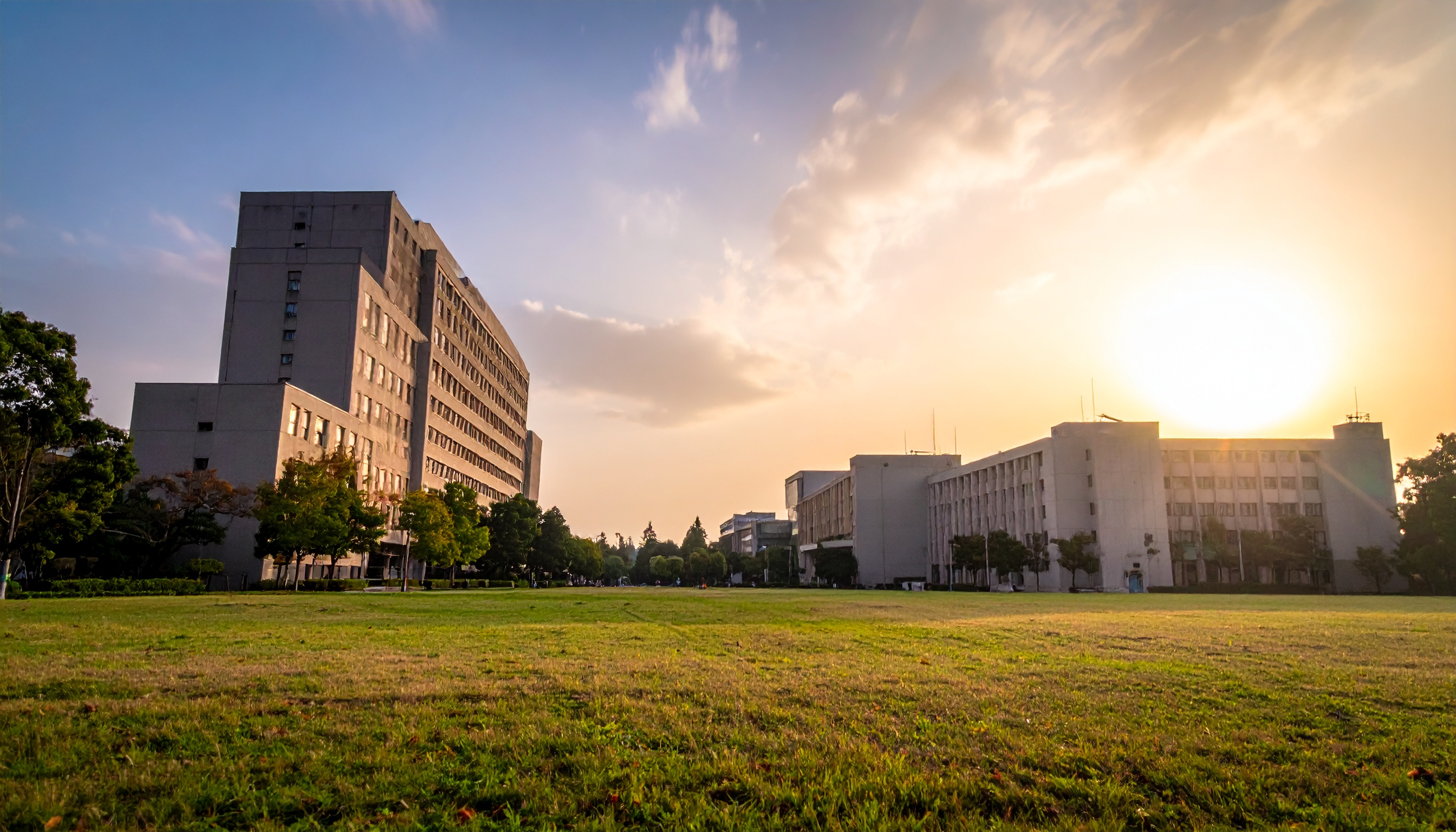 政府・与党 高校生の親の所得税・住民税の扶養控除を縮小へ、児童手当・授業料で調整