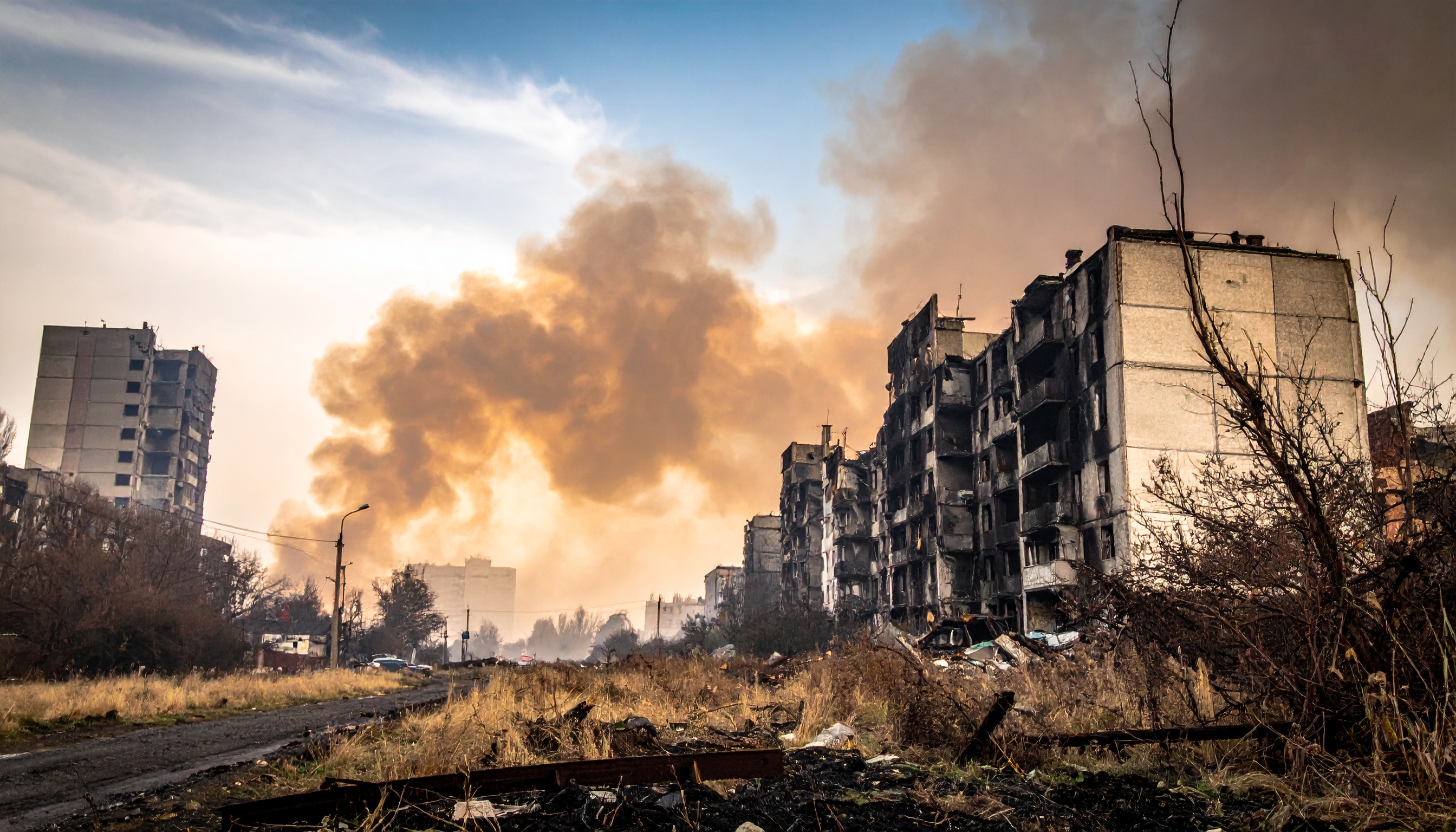 ゼレンスキー大統領、英仏独首脳と英国・ロンドンで協議 領土は一片も譲らず