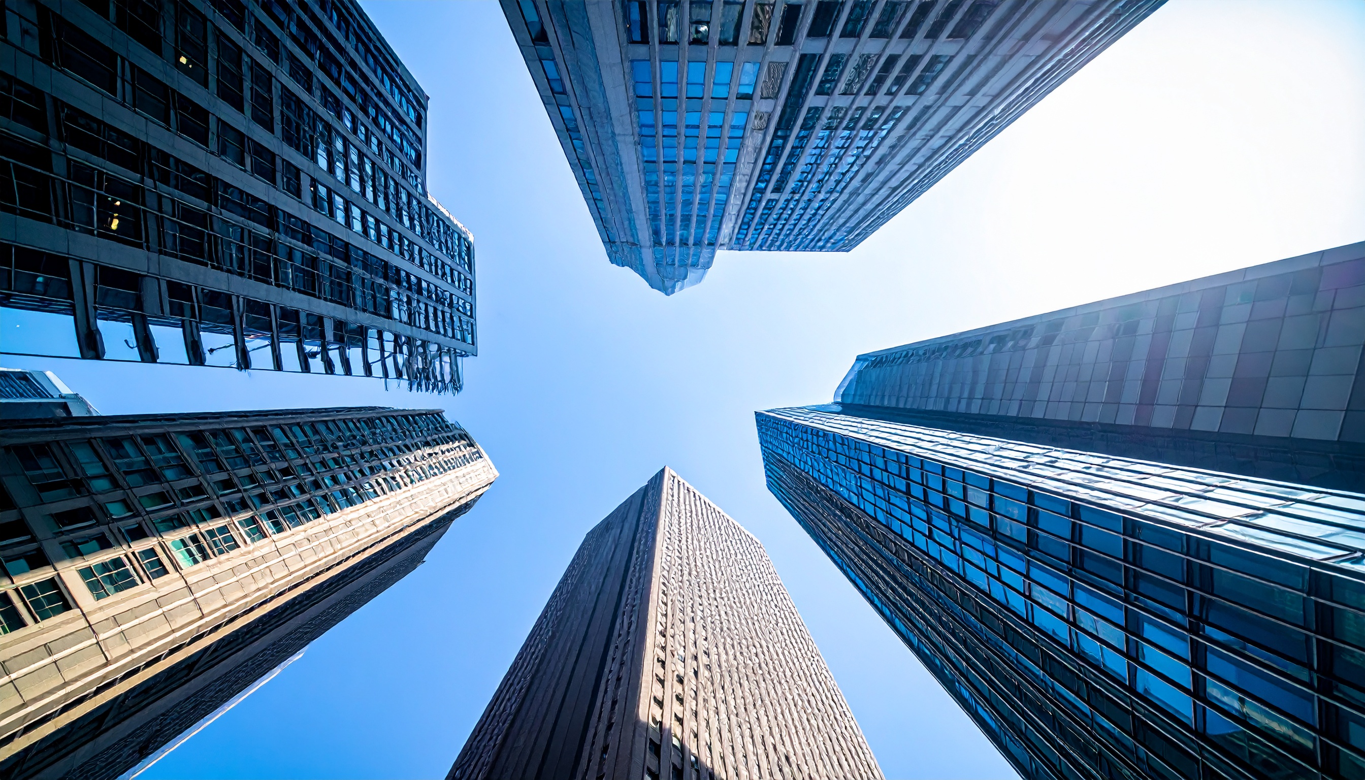 東京・港区六本木 テレビ朝日本社ビルから社外スタッフ転落、20〜30代男性死亡