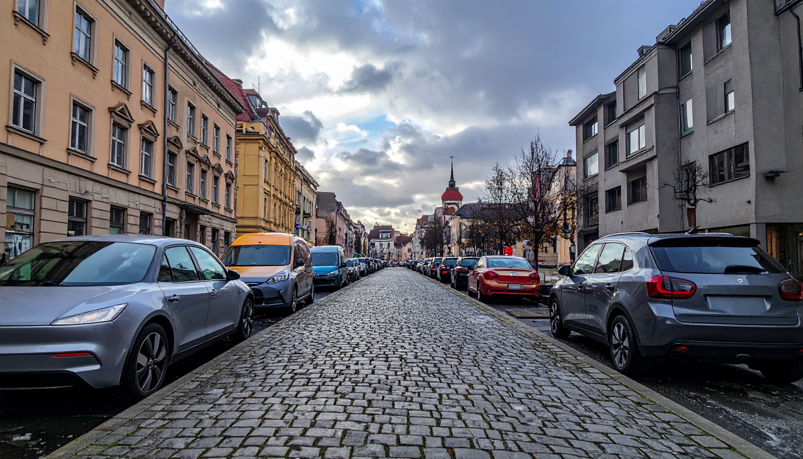欧州人民党(EPP)議長ウェーバー氏、EUの2035年新車排出ゼロ規制見直し示唆