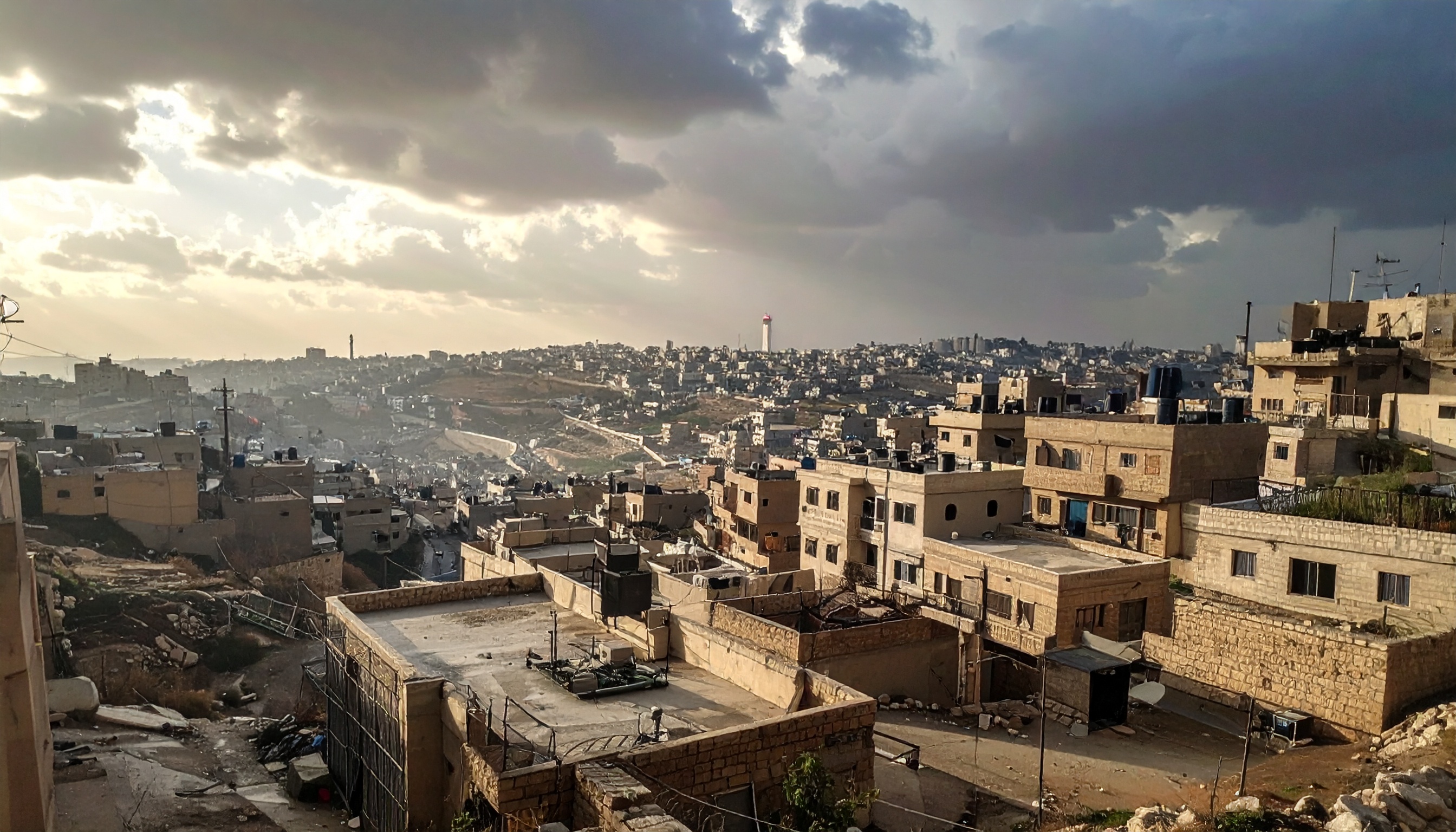 国連と200超の援助団体 占領下パレスチナの人道支援崩壊を警告