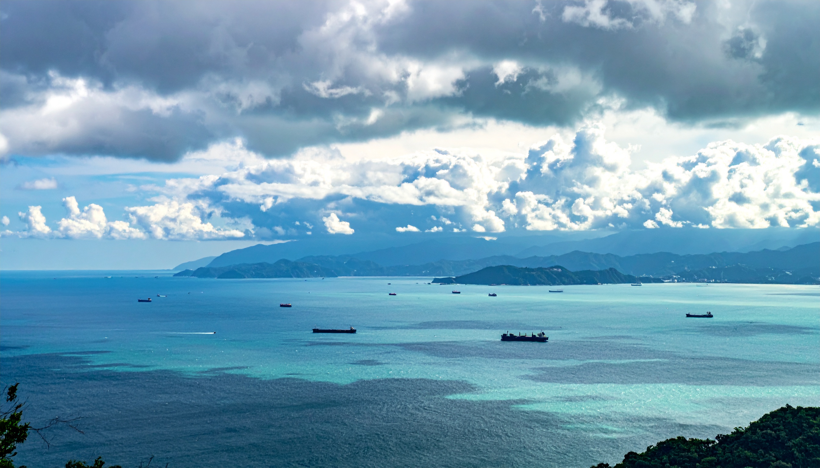 中国当局、台湾籍の男2人を冷凍品密輸指揮と発表 台湾沖ケーブル損壊