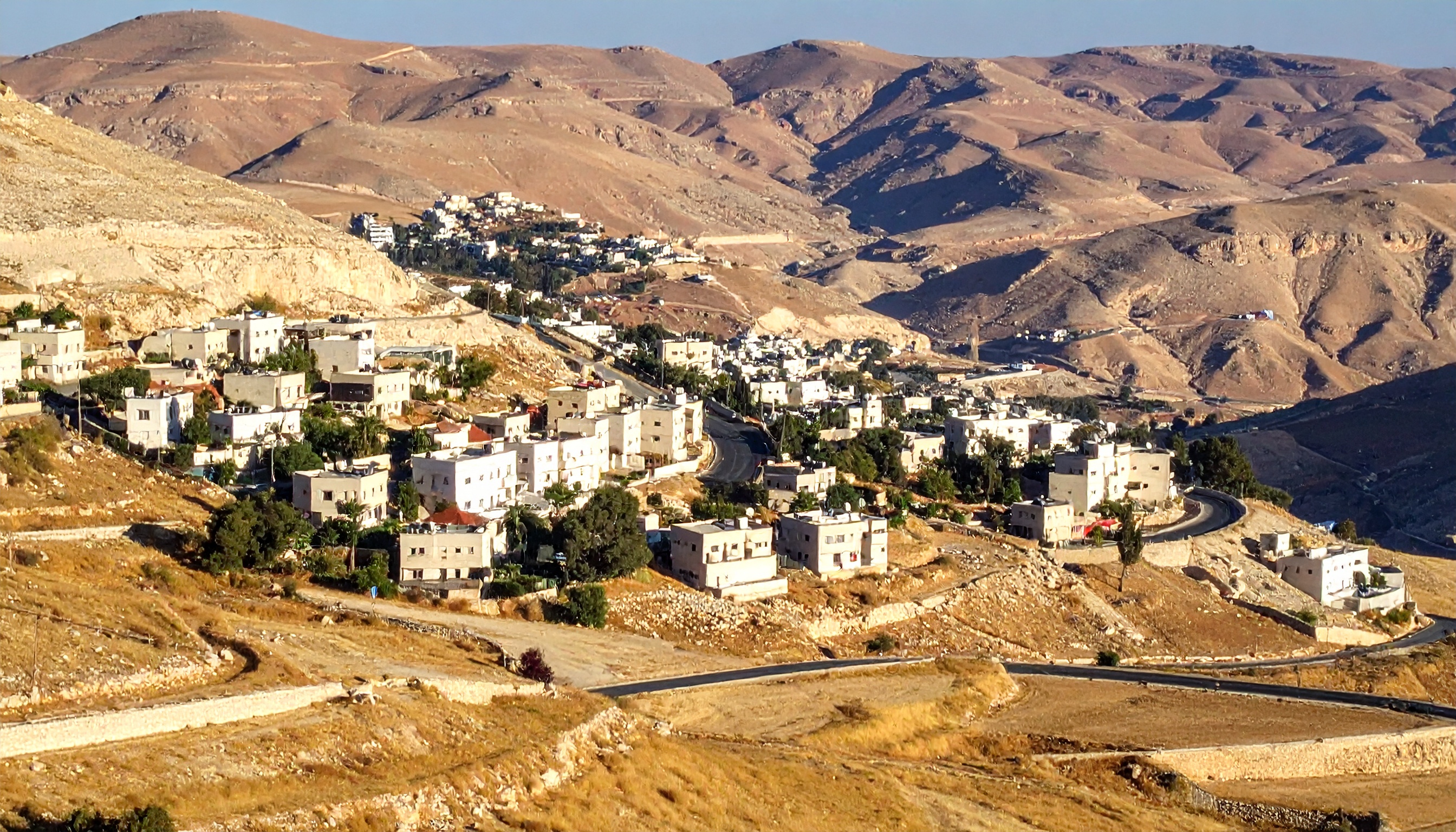 英・加・独・日本など14カ国、イスラエルの占領下ヨルダン川西岸入植承認を非難