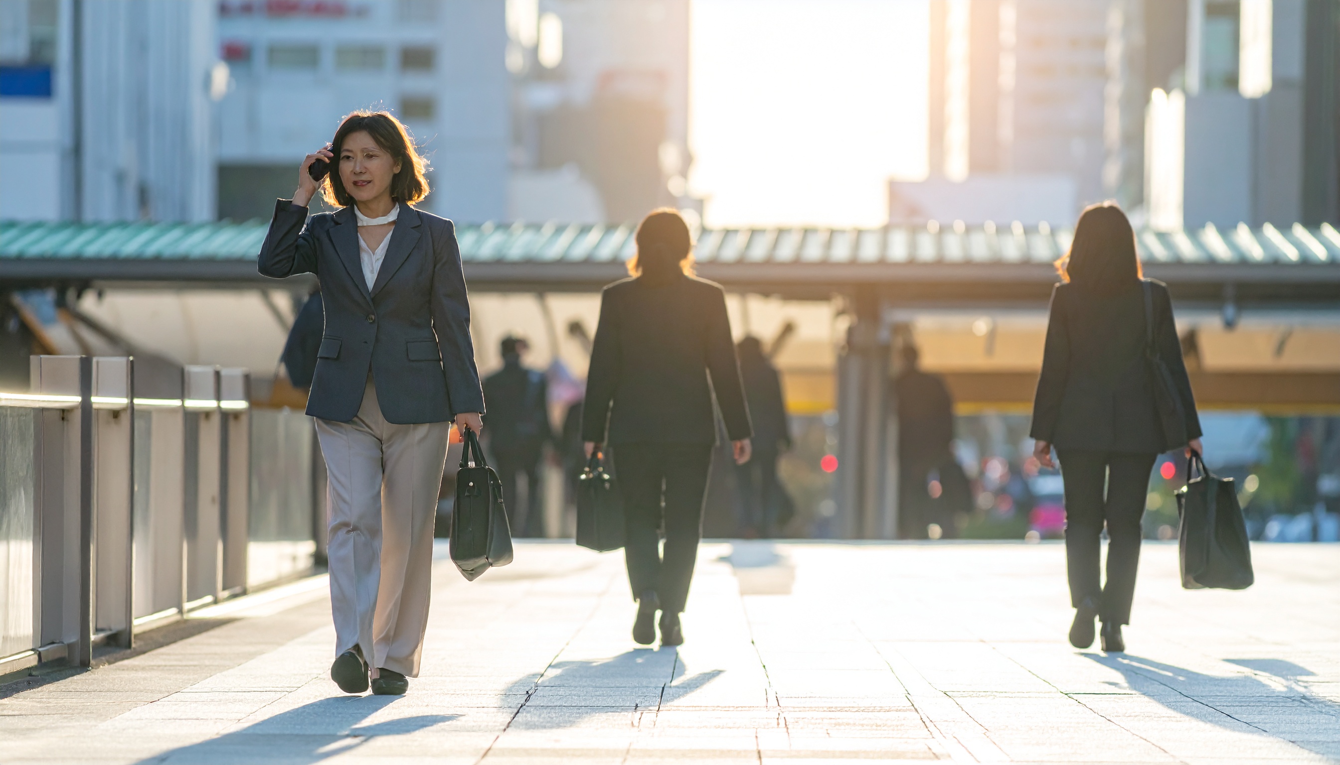 総務省発表 11月失業率2.6%で4カ月横ばい、女性就業者は1953年以降最多
