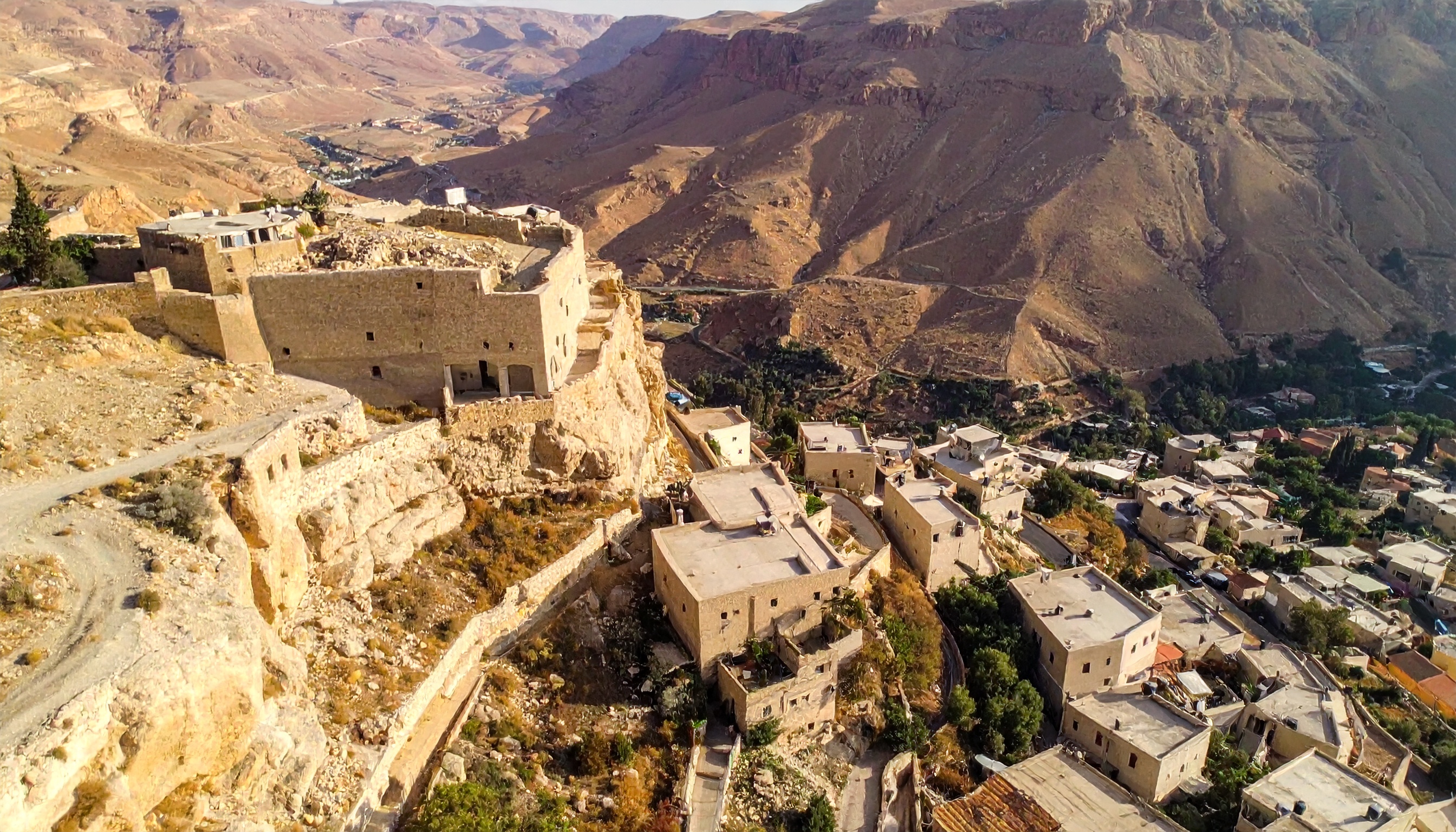 イスラエル当局 ヨルダン川西岸パレスチナ・サイル村で入植者5人逮捕、乳児負傷