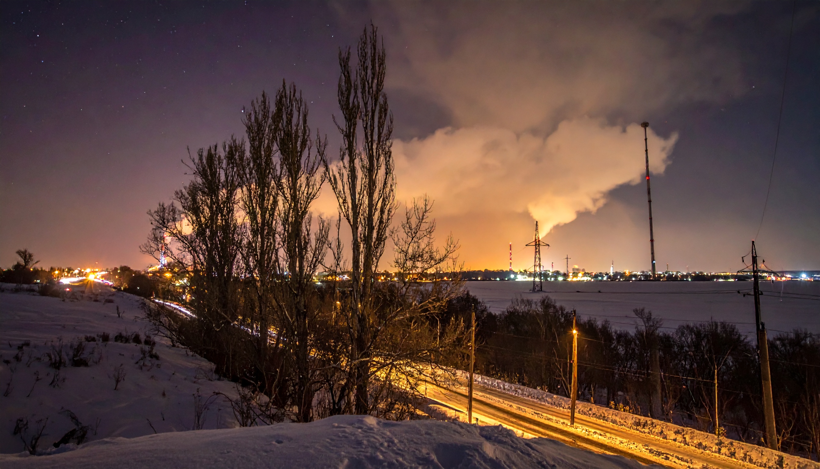 ロシアとウクライナ 無人機攻撃で非難応酬 ウクライナ7州停電、占領ヘルソンで死者