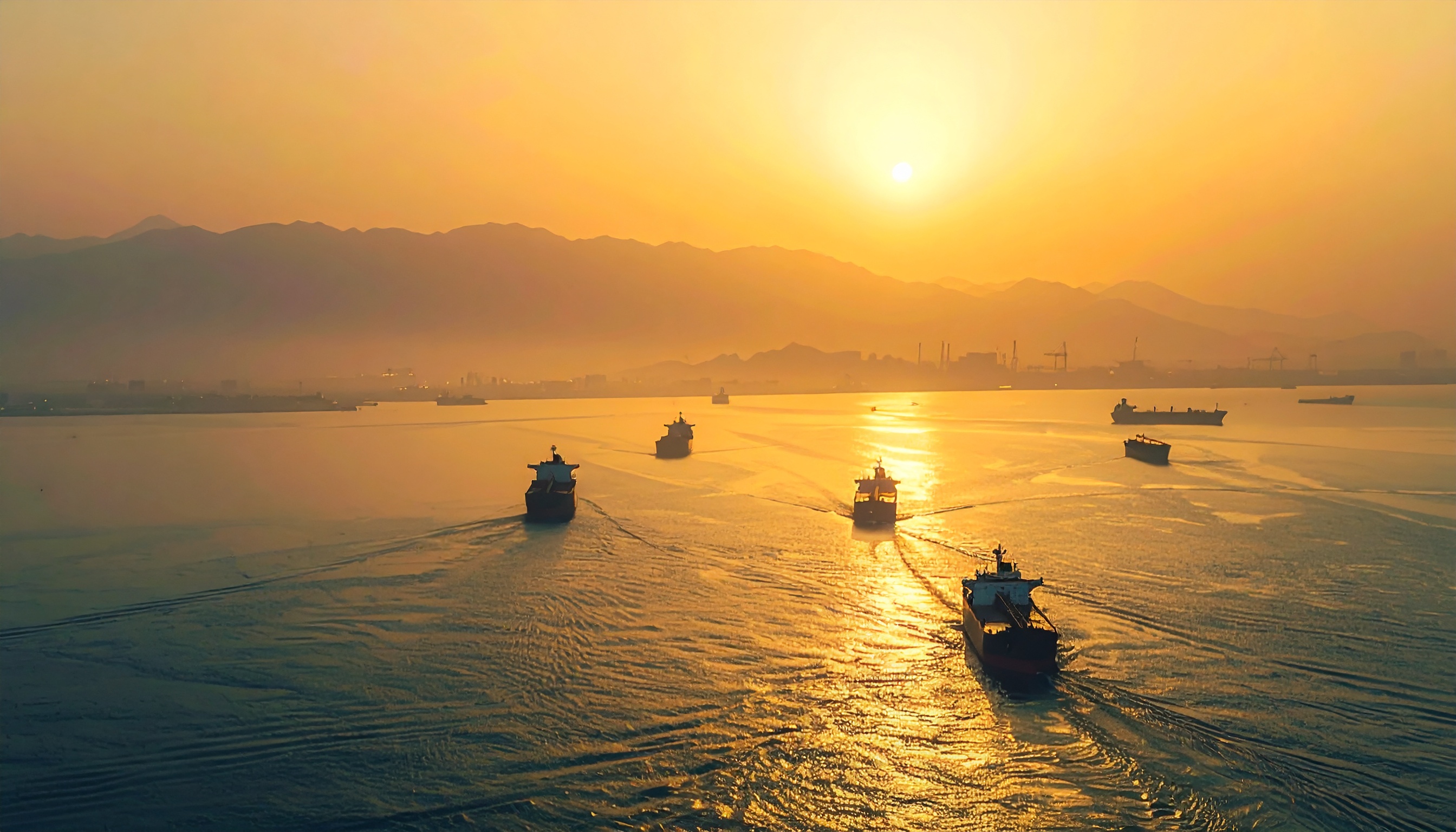 サウジなど中東4カ国、米伊に同時並行で働き掛け攻撃回避図る