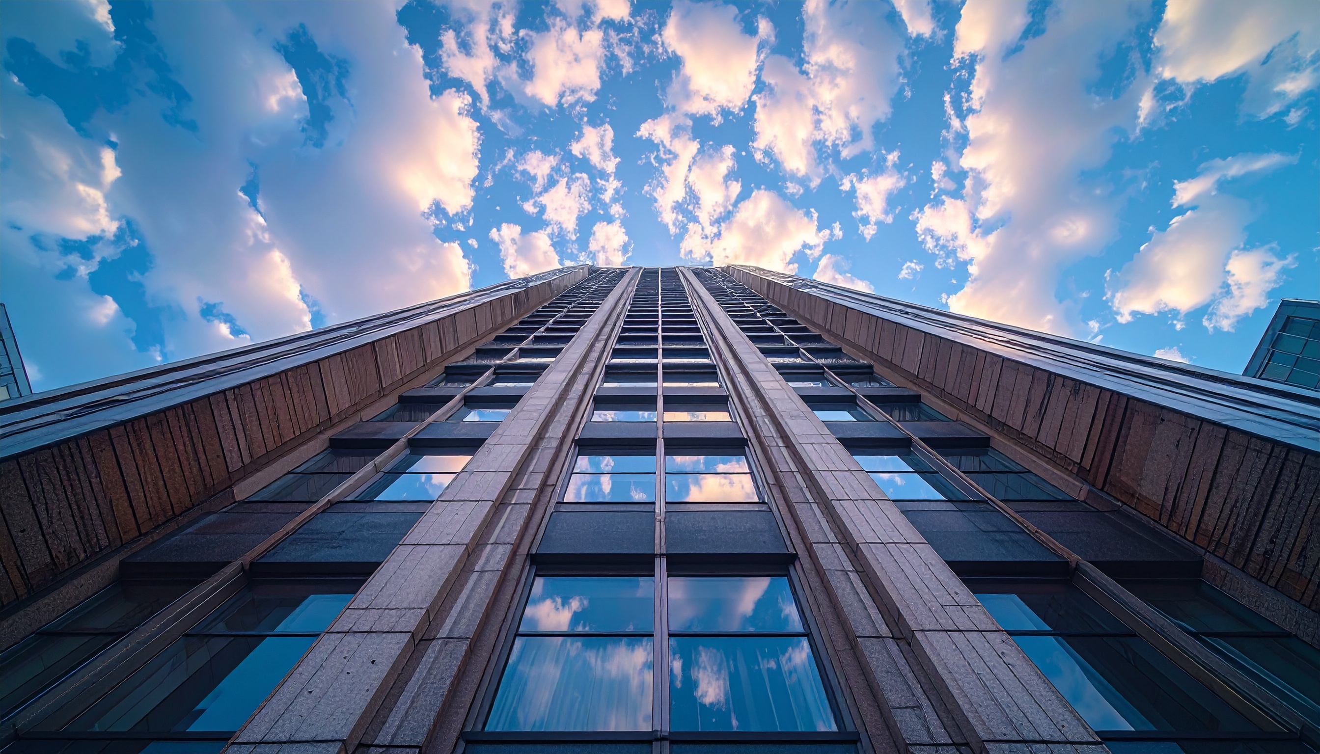 全国世論調査で判明 高市早苗首相の内閣、支持率70.8%で発足後最低