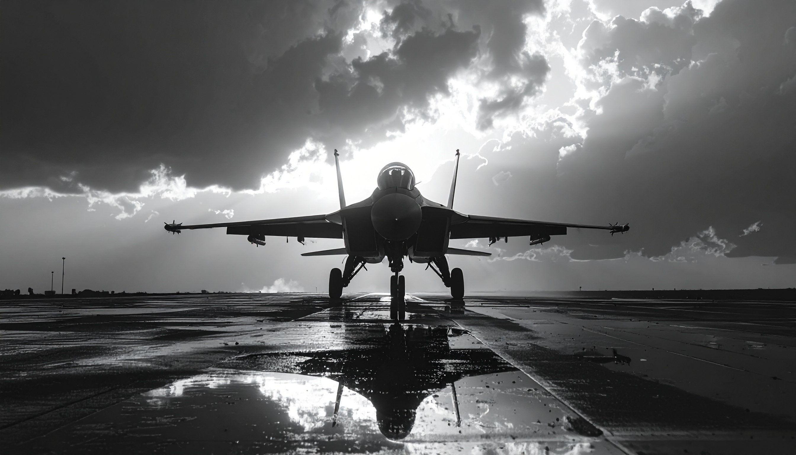 高市早苗首相 対中対話に含み、日米同盟と防衛力強化を進める