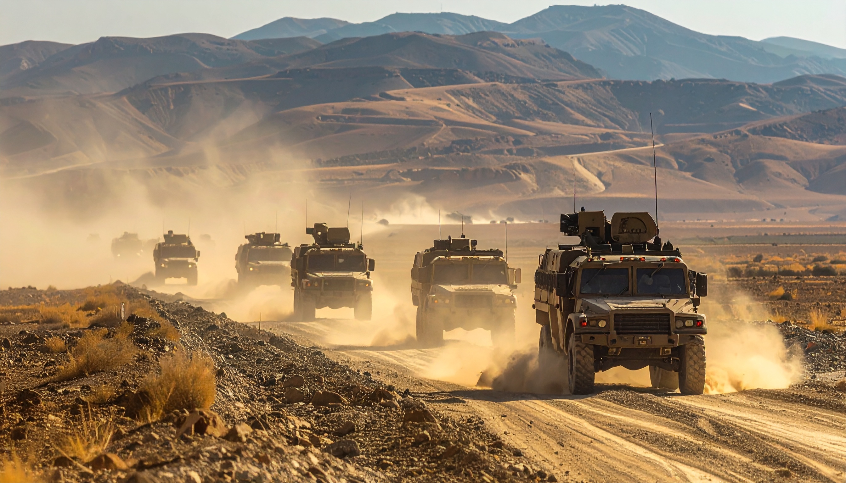 米軍、シリア・ハサカ県カスラク基地から車両撤収 長期駐留の縮小へ