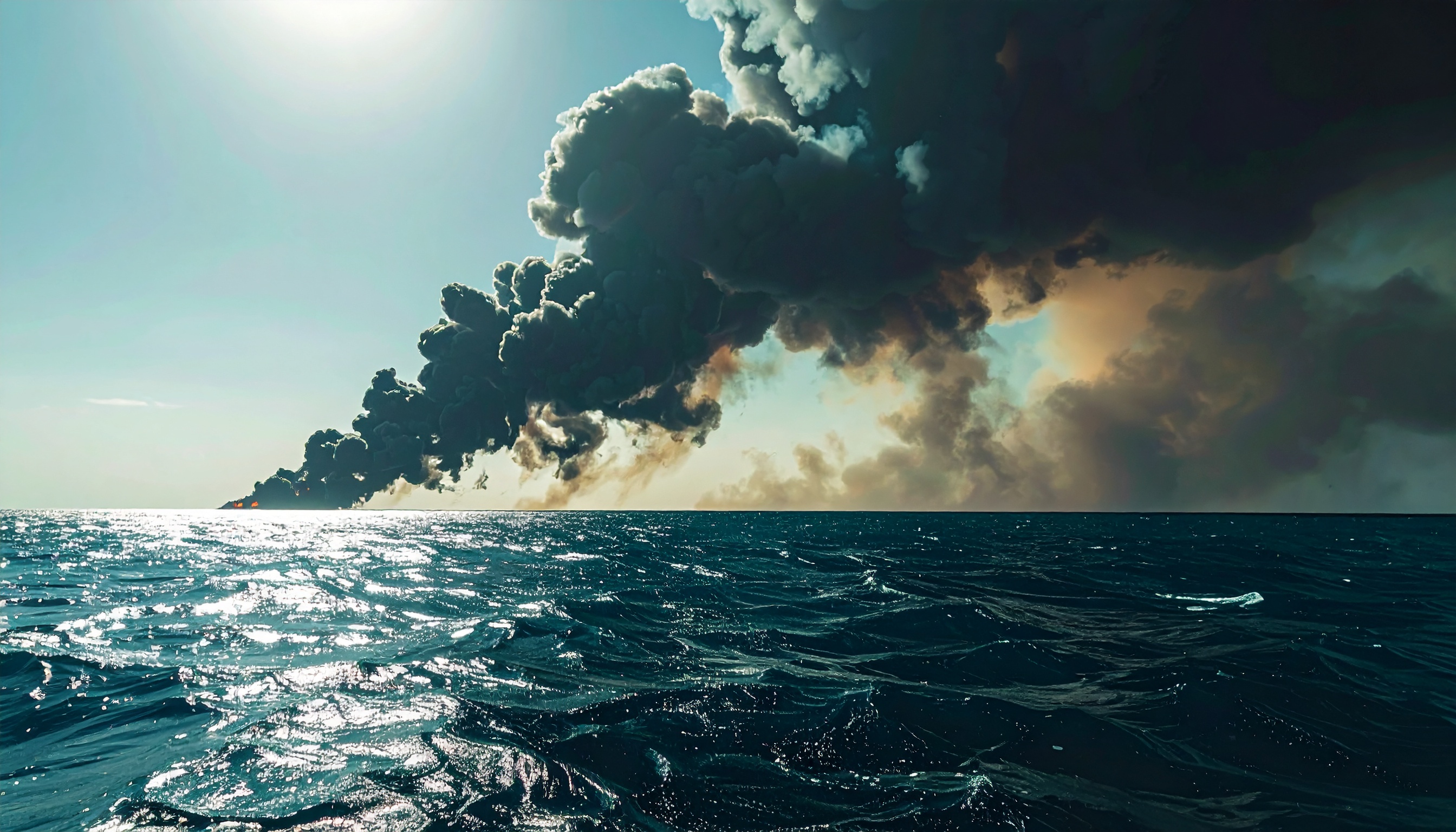 イラン近海ホルムズ海峡周辺の緊張でペルシャ湾発原油・LNG輸送実質停止