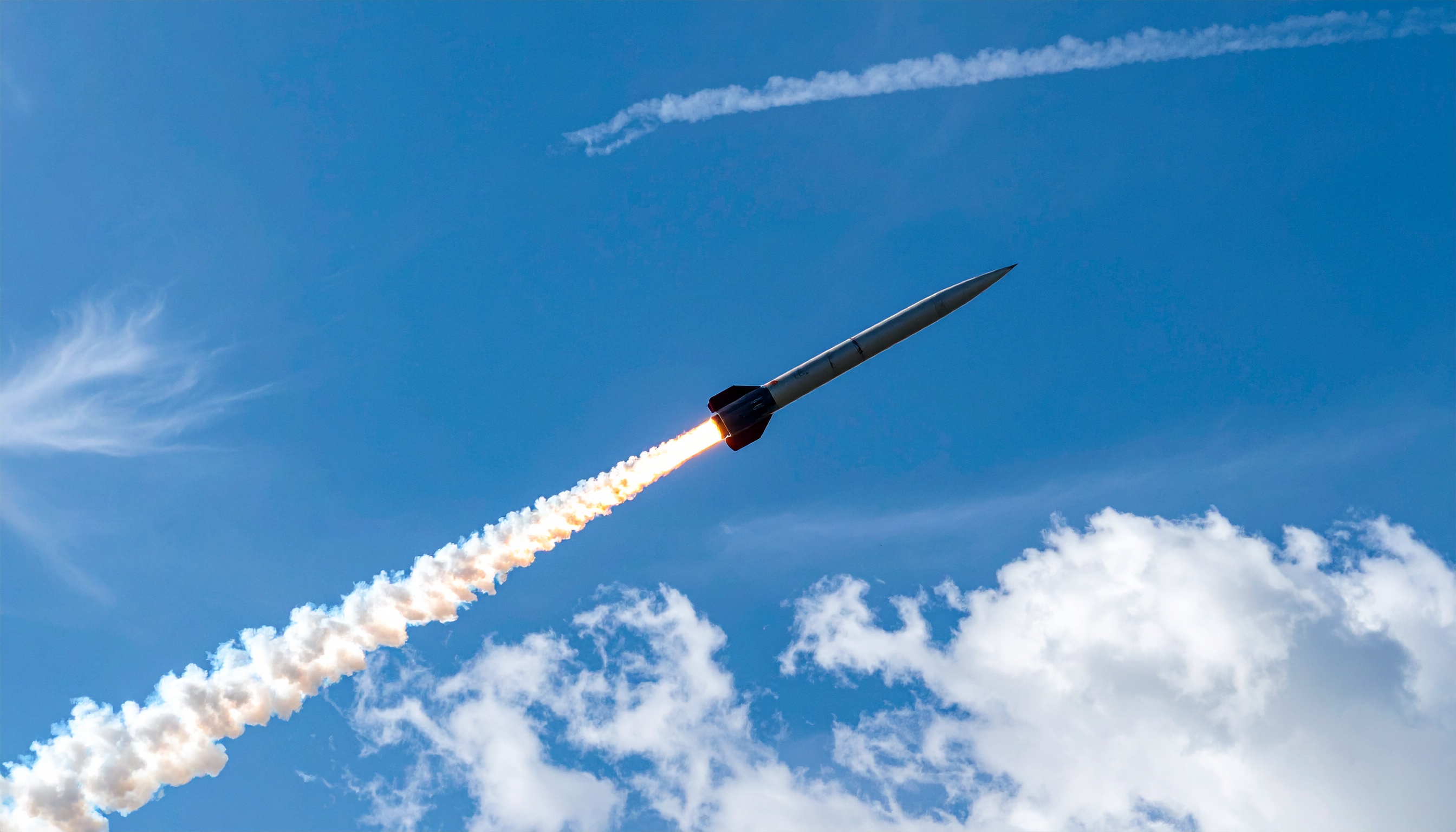 米政府が日本の能力向上型高速滑空弾試験を支援、約540億円売却方針