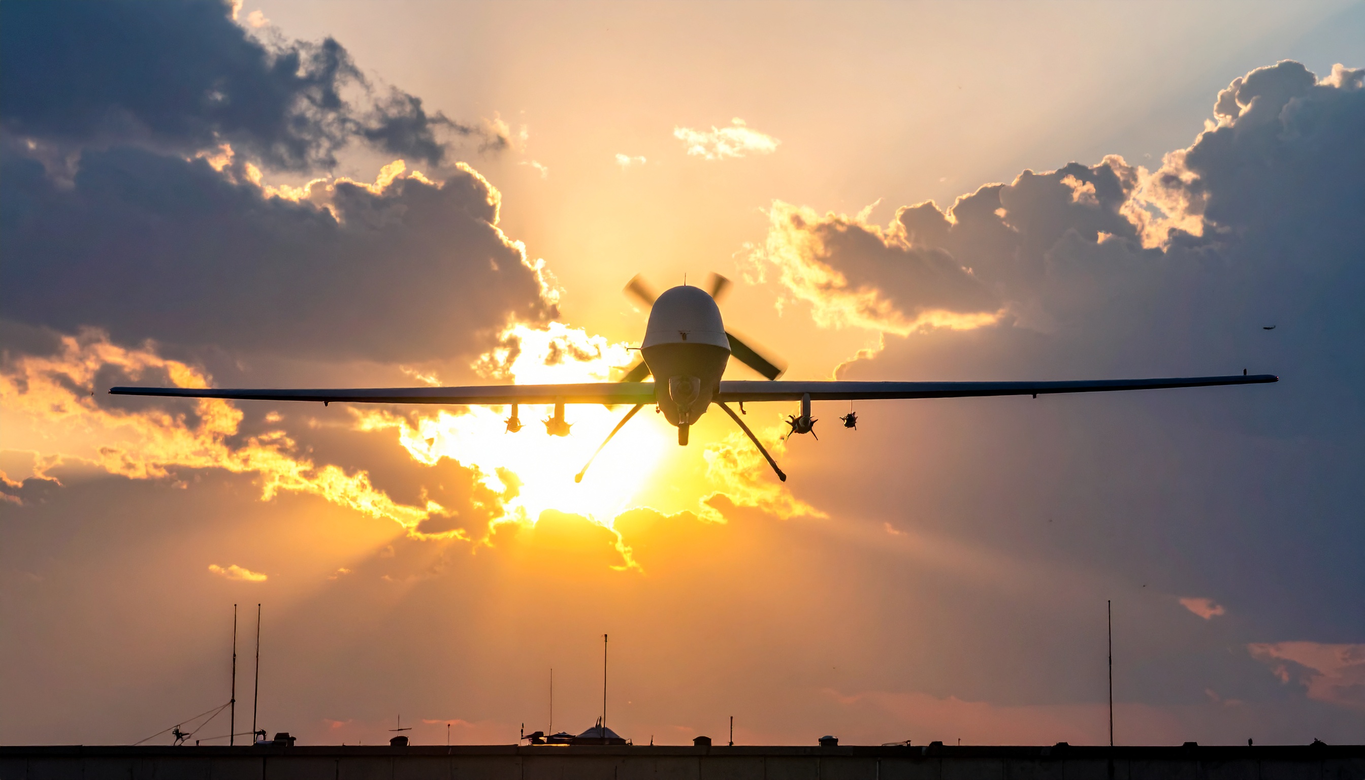 防衛省で陸上自衛隊が無人装備専門部署を新設、活用体制整備へ